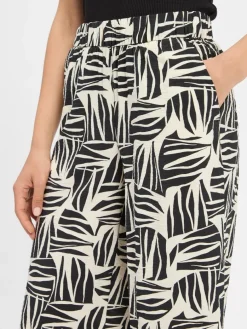 s.Oliver Hosen*Damen Culotte schwarz ecru gemustert