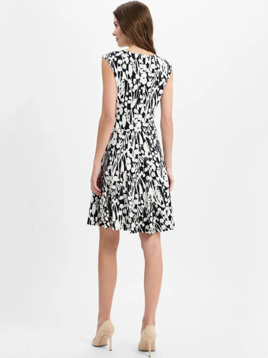 Ambiance Kleider*Damen Freizeitkleid schwarz weiß gemustert