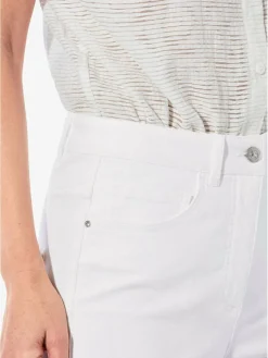 Goldner Jeans*Damen Jeans - Denim Jeans mit weitem Bein weiß uni