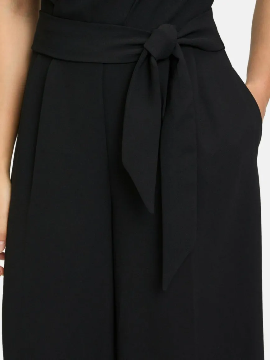 Betty & Co Hosen*Damen Jumpsuit schwarz uni