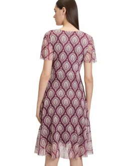 Cartoon Kleider*Damen Kleid aubergine beige gemustert