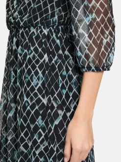 Betty & Co Kleider*Damen Mesh-Kleid mehrfarbig uni