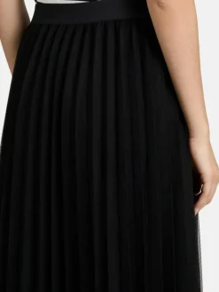 Betty & Co Röcke*Damen Midirock schwarz uni