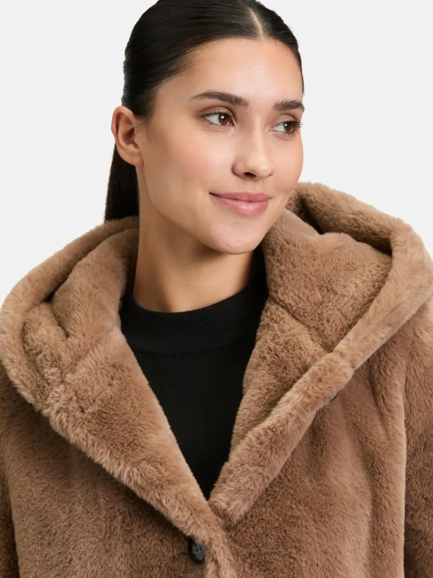 Betty Barclay Jacken & Westen*Damen Plüschjacke braun camel uni
