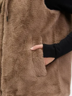 Betty Barclay Jacken & Westen*Damen Plüschweste braun camel uni