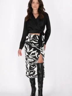 Faina Röcke*Damen Rock schwarz gemustert