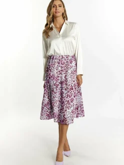 Faina Röcke*Damen Rock mit Leoprint flieder gemustert