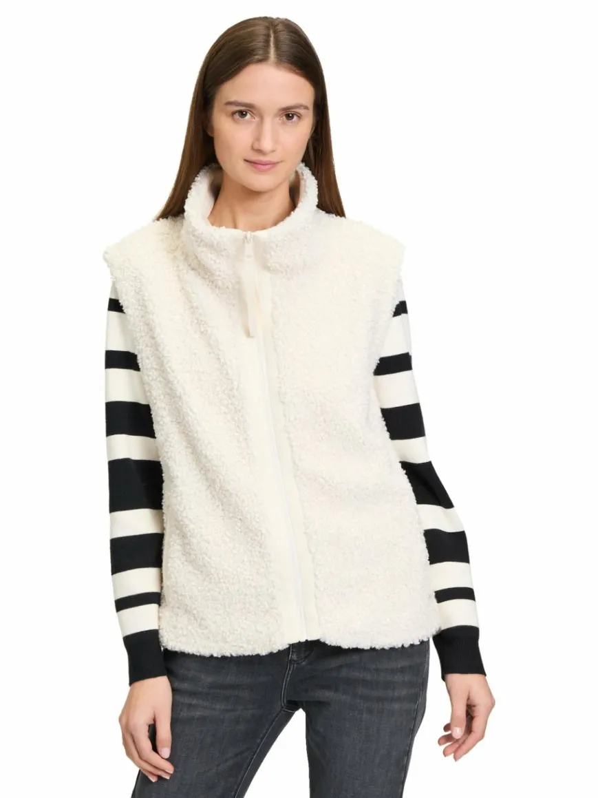 Betty & Co Jacken & Westen*Damen Weste ecru uni